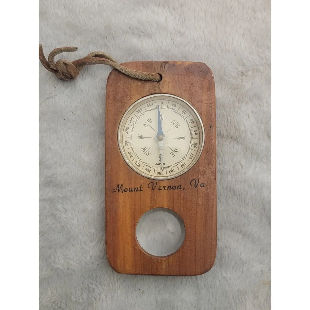 Vintage Mount Vernon VA Wood Compass Magnifying Glass Souvenir Japan